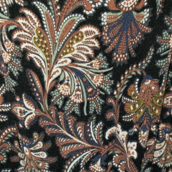 💘3 for $10💘 American Eagle-Romper with Pockets - Picture 5 of 5